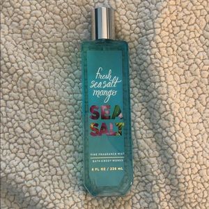 bath & body works spray